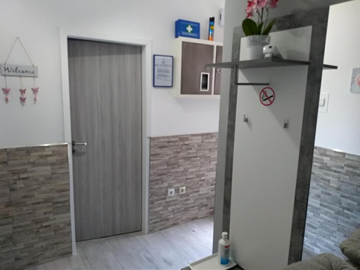 Apartman Nino Rijeka Exterior photo